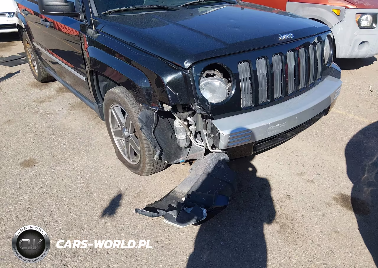 2008 Jeep Patriot Limited VIN:1J8FF48W58D796086 - 6