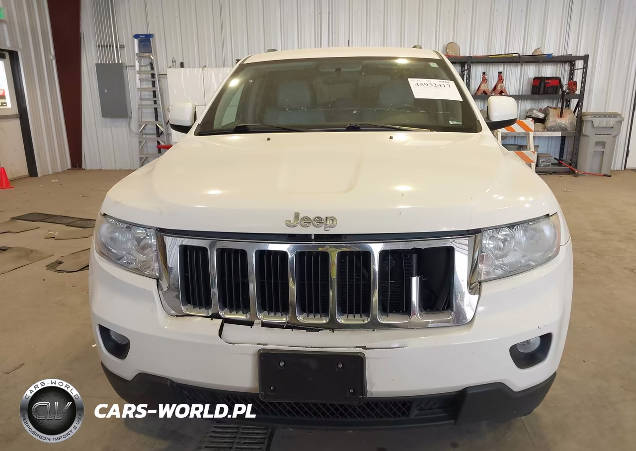 2012 Jeep Grand Cherokee Laredo VIN:1C4RJFAG8CC293894 - 12