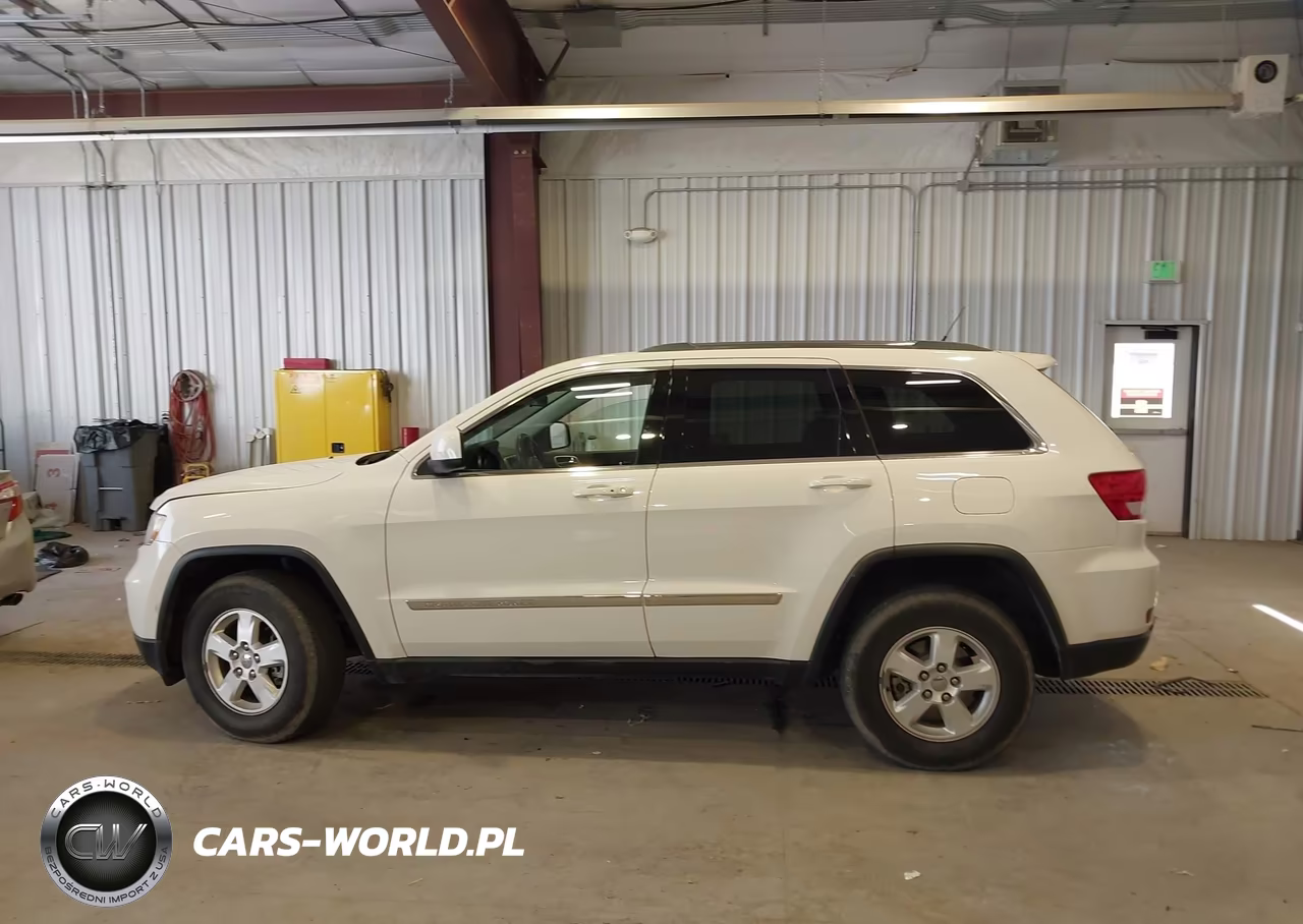 2012 Jeep Grand Cherokee Laredo VIN:1C4RJFAG8CC293894 - 14