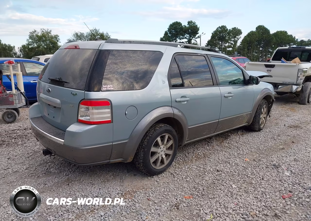 2008 Ford Taurus X Sel VIN:1FMDK02W98GA08867 - 4