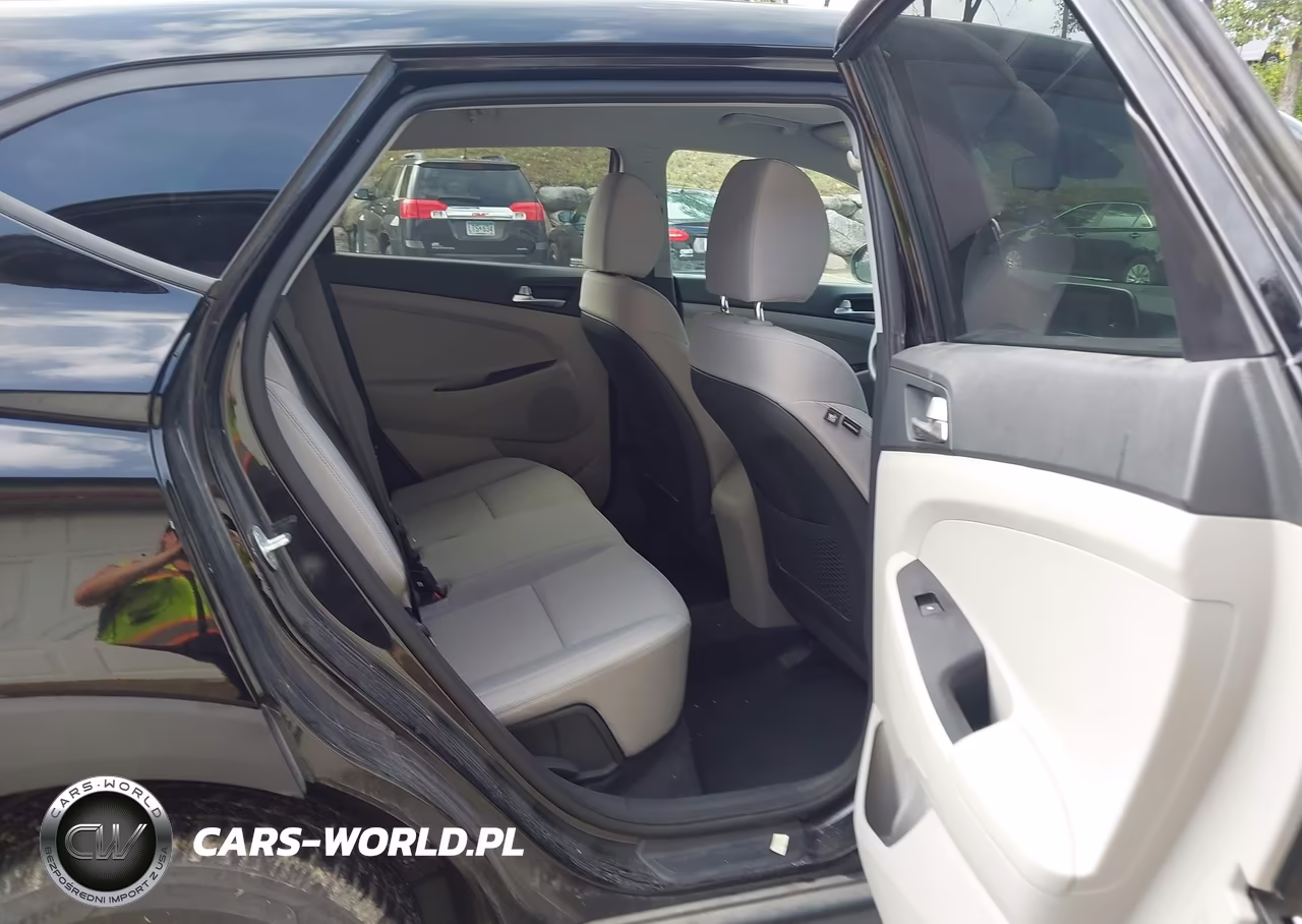 2019 Hyundai Tucson Se VIN:KM8J2CA42KU999651 - 8