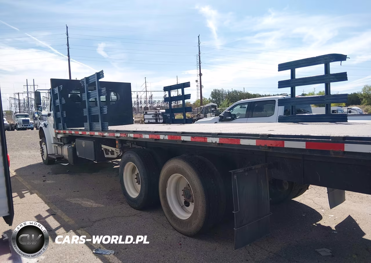 2015 Freightliner M2 106 Medium Duty VIN:1FVHCYCY2FHGF0228 - 14