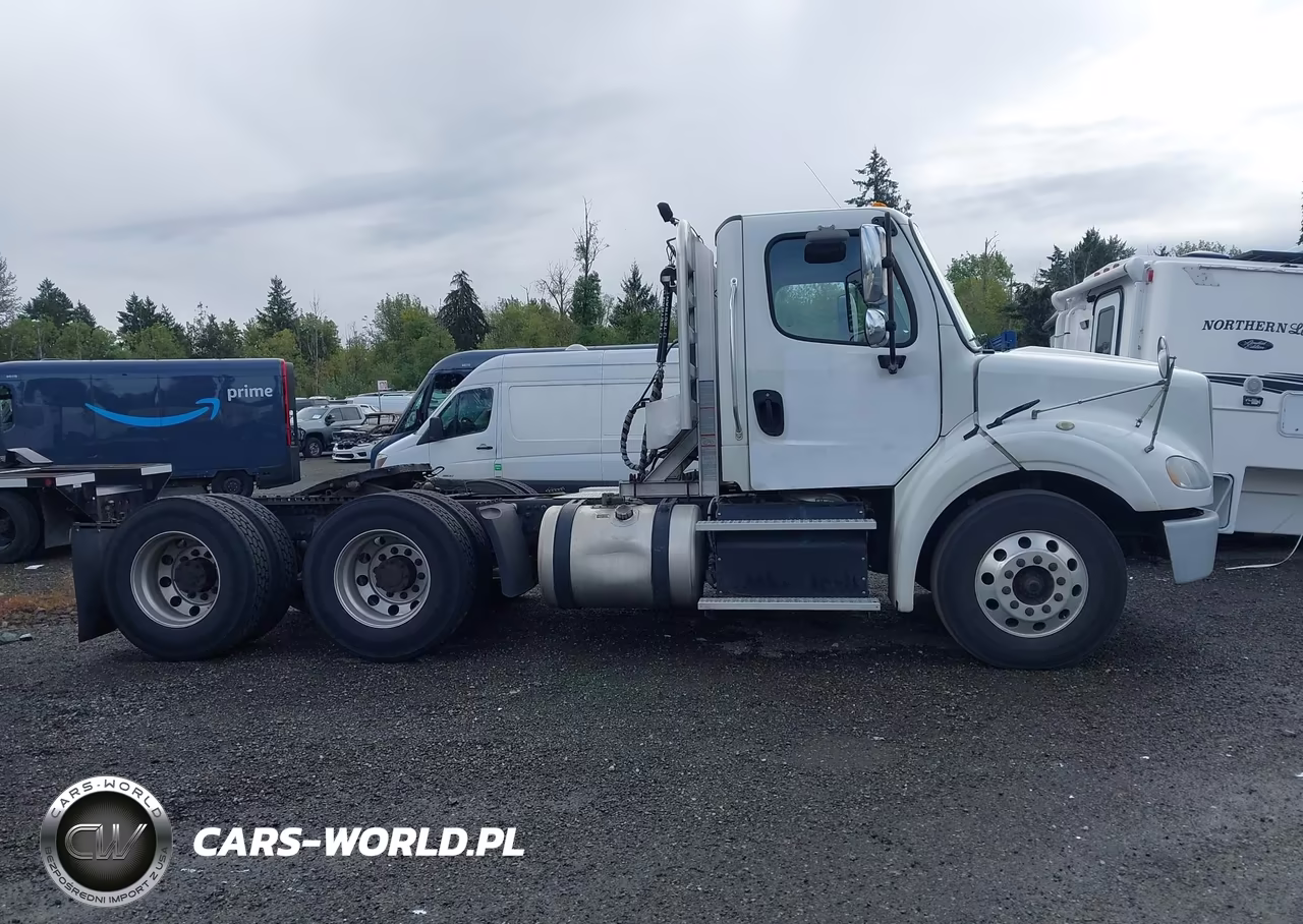 2016 Freightliner M2 112 Medium Duty VIN:1FUJC5DV7GHHN6074 - 16