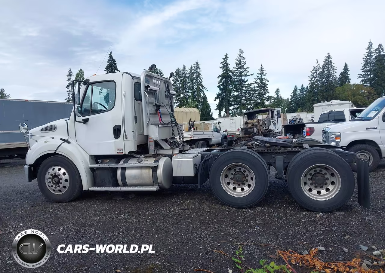 2016 Freightliner M2 112 Medium Duty VIN:1FUJC5DV7GHHN6074 - 17