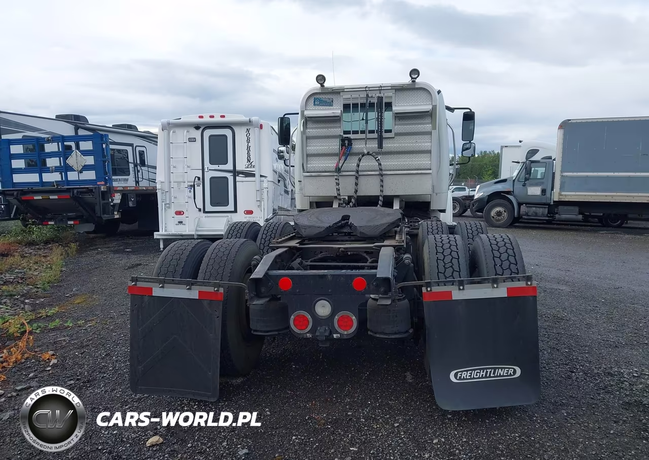 2016 Freightliner M2 112 Medium Duty VIN:1FUJC5DV7GHHN6074 - 18