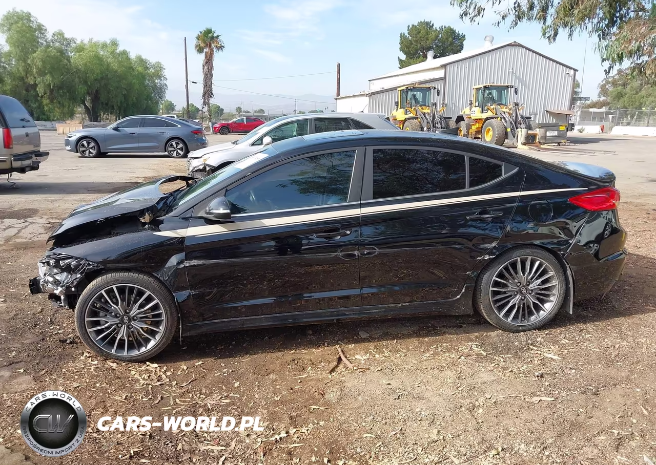 2018 Hyundai Elantra Sport VIN:KMHD04LBXJU599338 - 14
