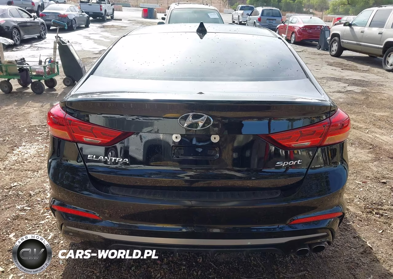 2018 Hyundai Elantra Sport VIN:KMHD04LBXJU599338 - 16