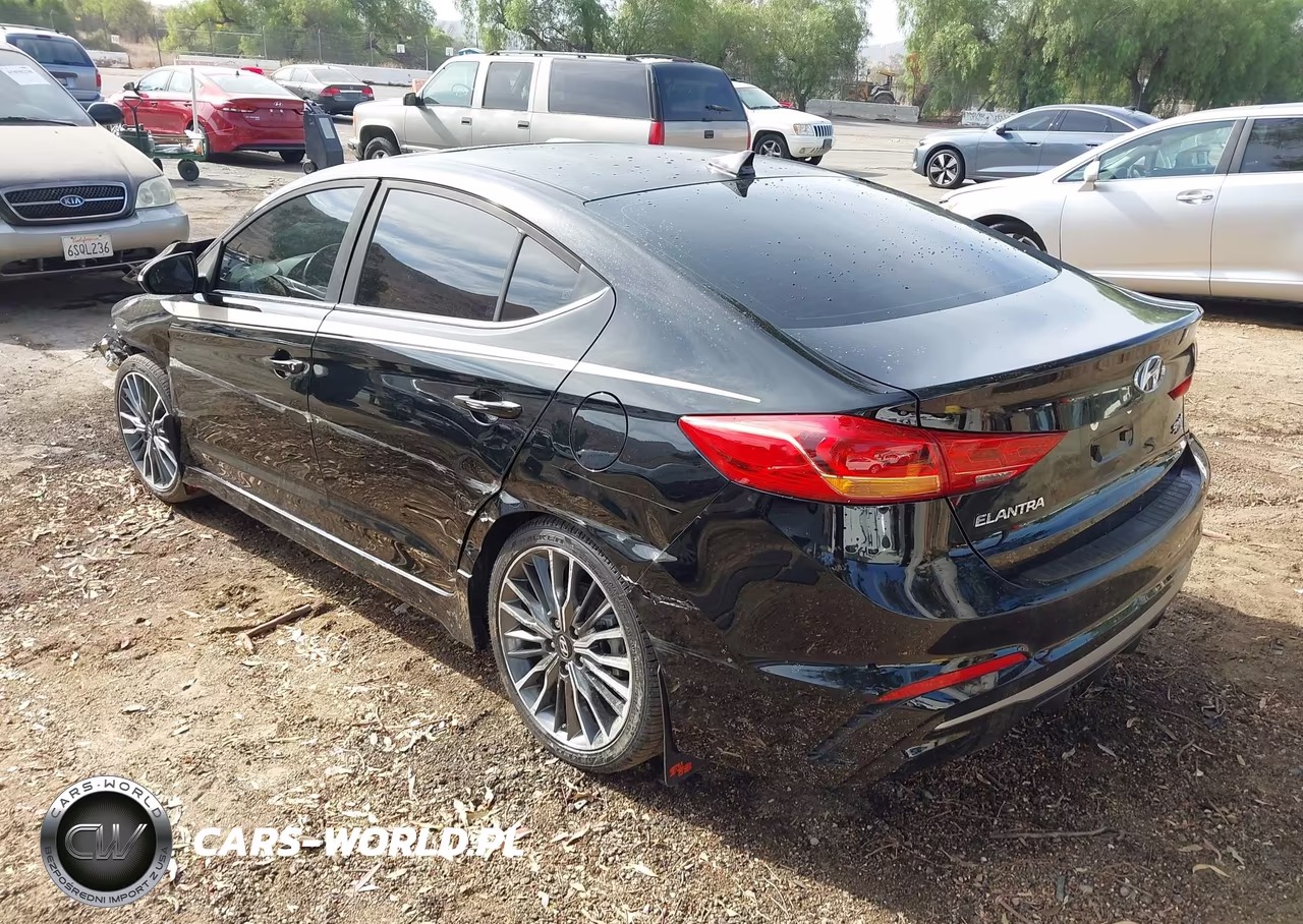 2018 Hyundai Elantra Sport VIN:KMHD04LBXJU599338 - 3