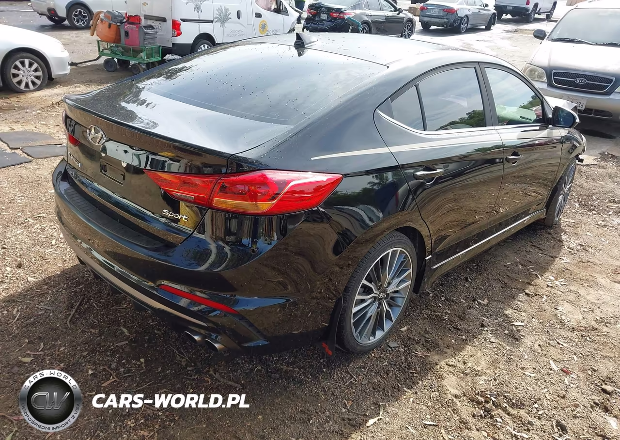 2018 Hyundai Elantra Sport VIN:KMHD04LBXJU599338 - 4