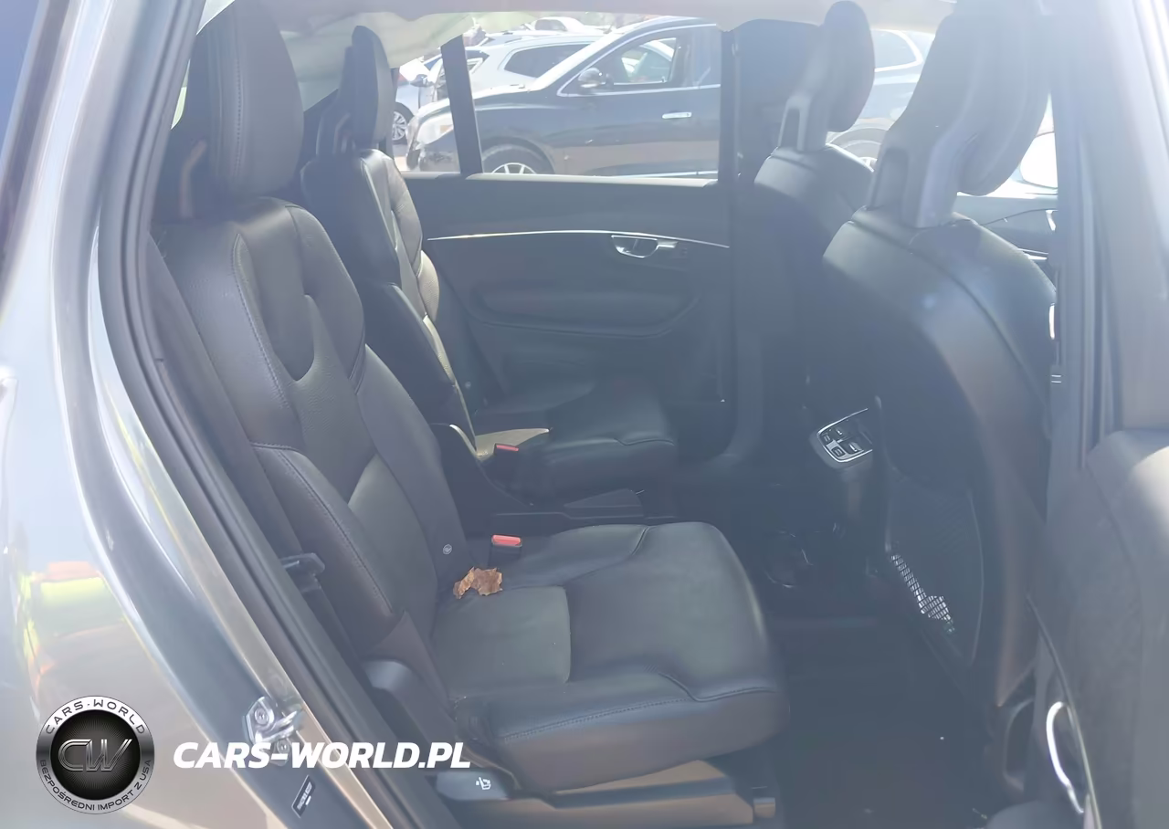 2020 Volvo Xc90 T6 Momentum 6 Passenger VIN:YV4A221K9L1622327 - 8