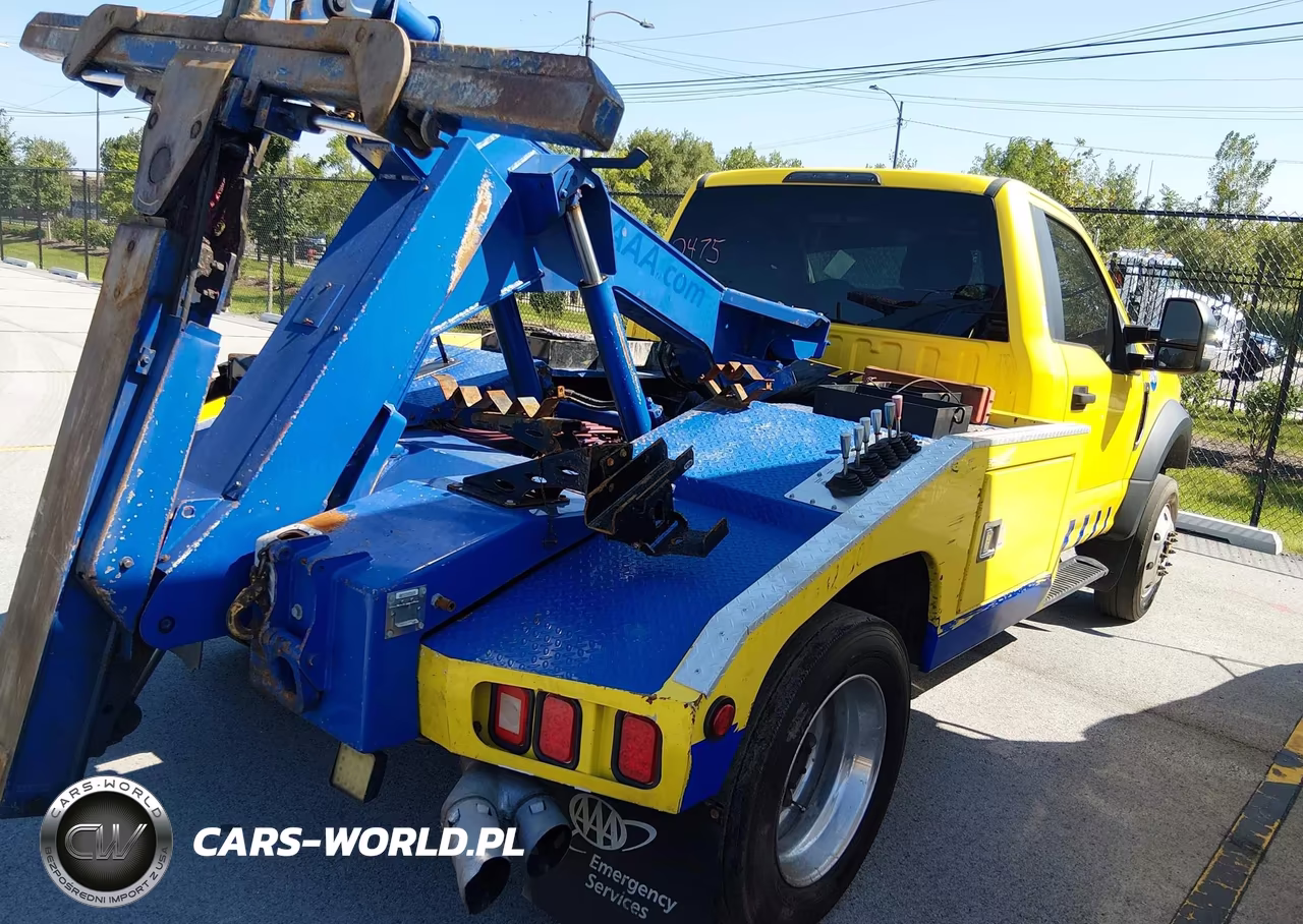 2017 Ford F-450 Chassis Xlt VIN:1FDUF4GT6HEC48223 - 4