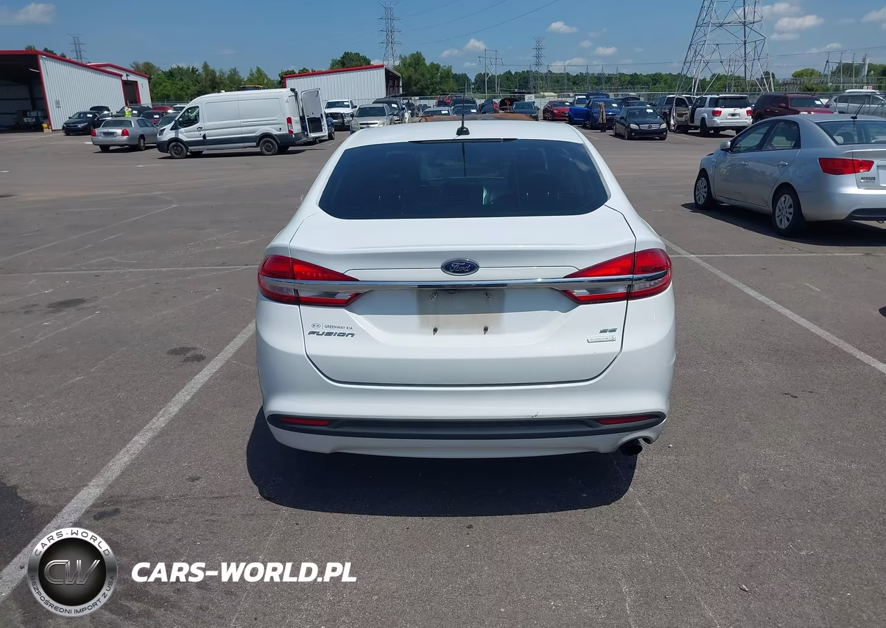 2017 Ford Fusion Se VIN:3FA6P0HD3HR130935 - 17
