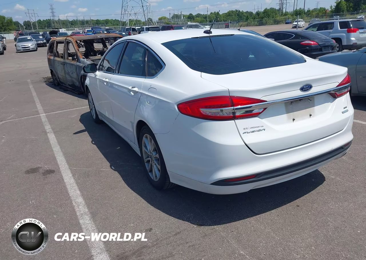 2017 Ford Fusion Se VIN:3FA6P0HD3HR130935 - 3