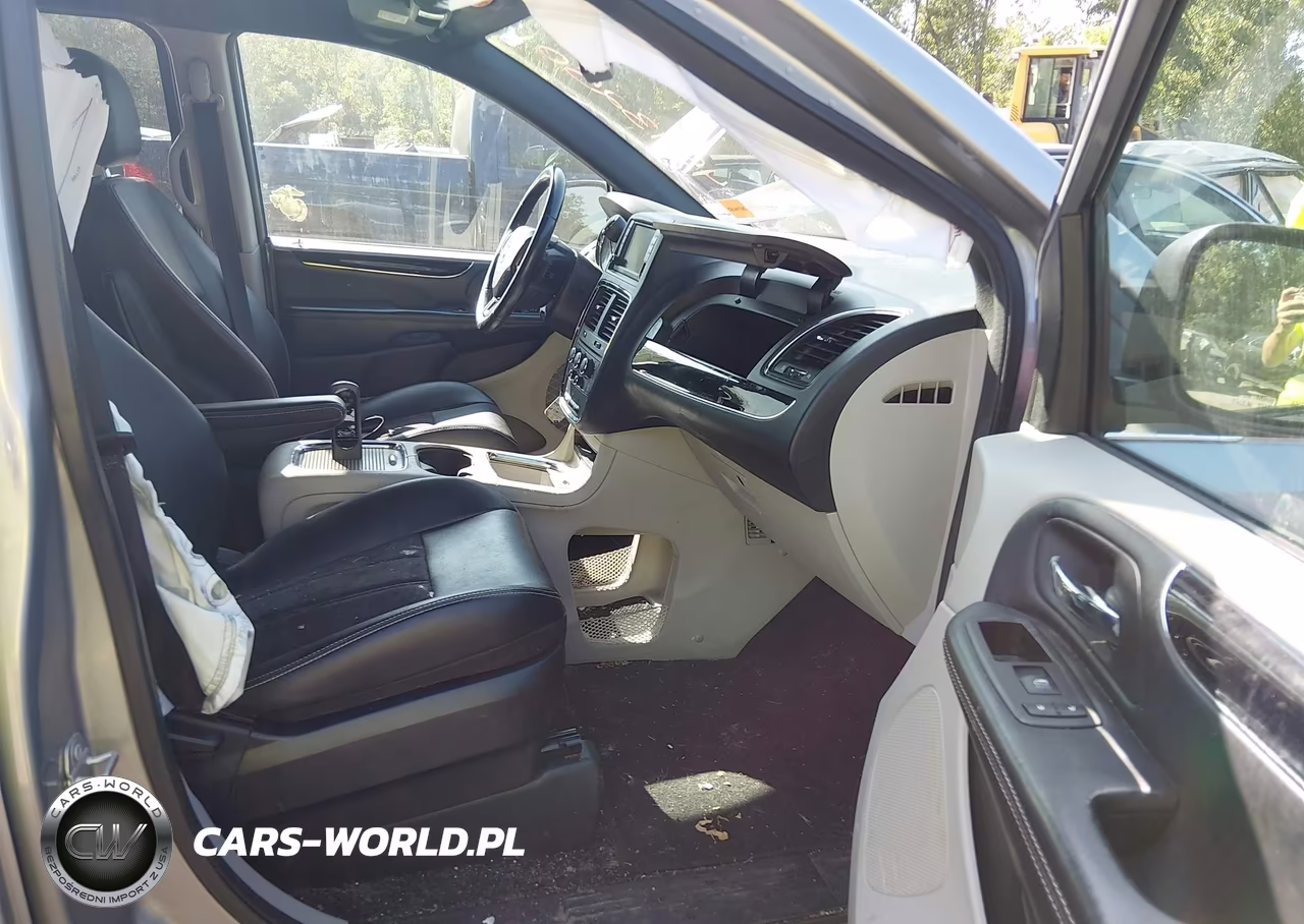 2020 Dodge Grand Caravan Sxt VIN:2C4RDGCG7LR193609 - 5