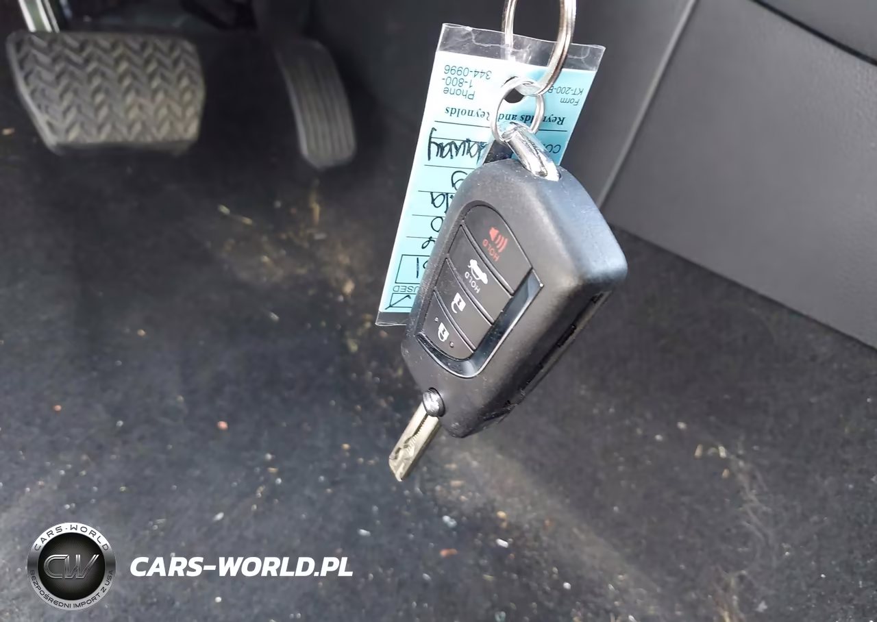 2026 Toyota Corolla Le VIN:5YFB4MDE0TP422211 - 11