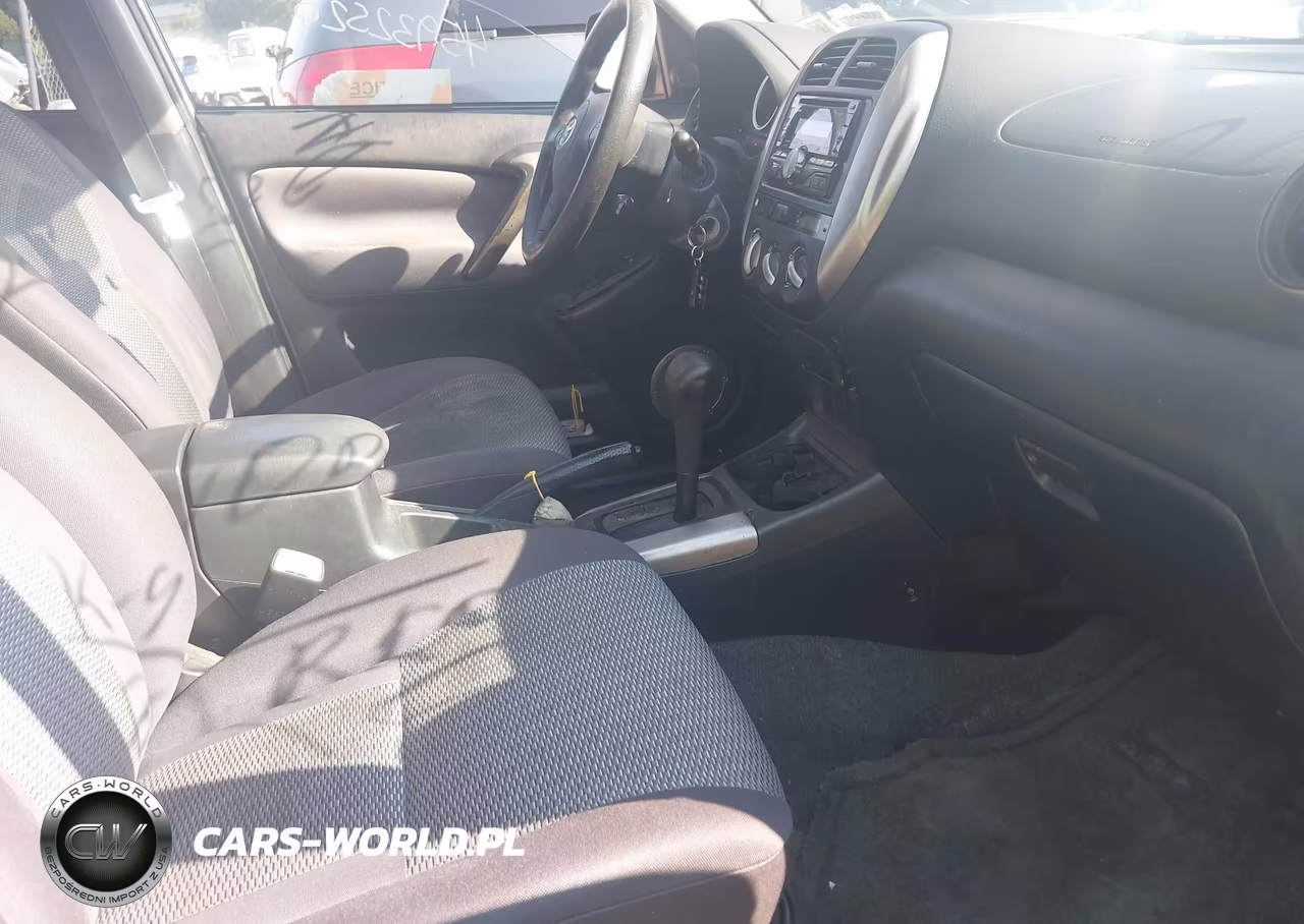 2005 Toyota Rav4 VIN:JTEHD20VX56023655 - 5