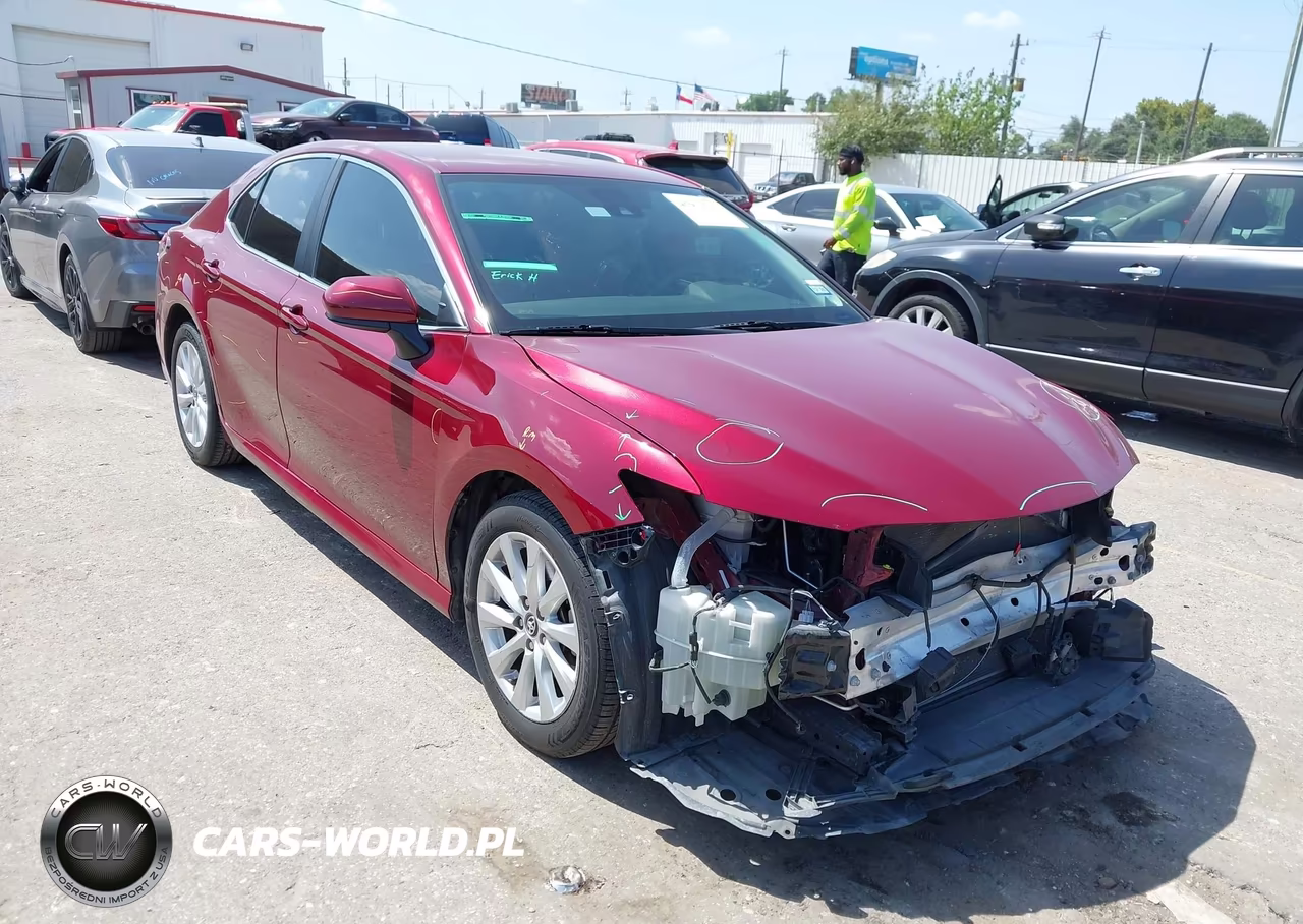 2020 Toyota Camry Le