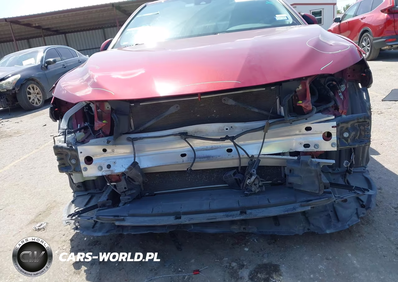 2020 Toyota Camry Le VIN:4T1C11AK3LU310152 - 6
