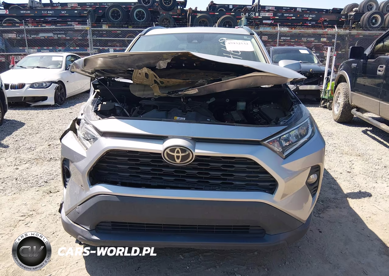 2019 Toyota Rav4 Xle VIN:2T3W1RFV9KC014669 - 12