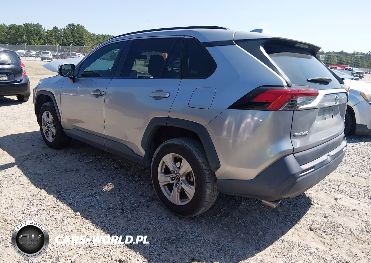 2019 Toyota Rav4 Xle VIN:2T3W1RFV9KC014669 - 3