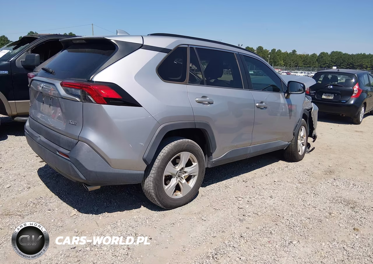 2019 Toyota Rav4 Xle VIN:2T3W1RFV9KC014669 - 4