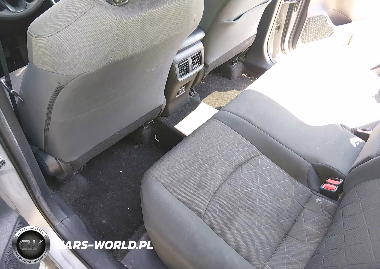 2019 Toyota Rav4 Xle VIN:2T3W1RFV9KC014669 - 8