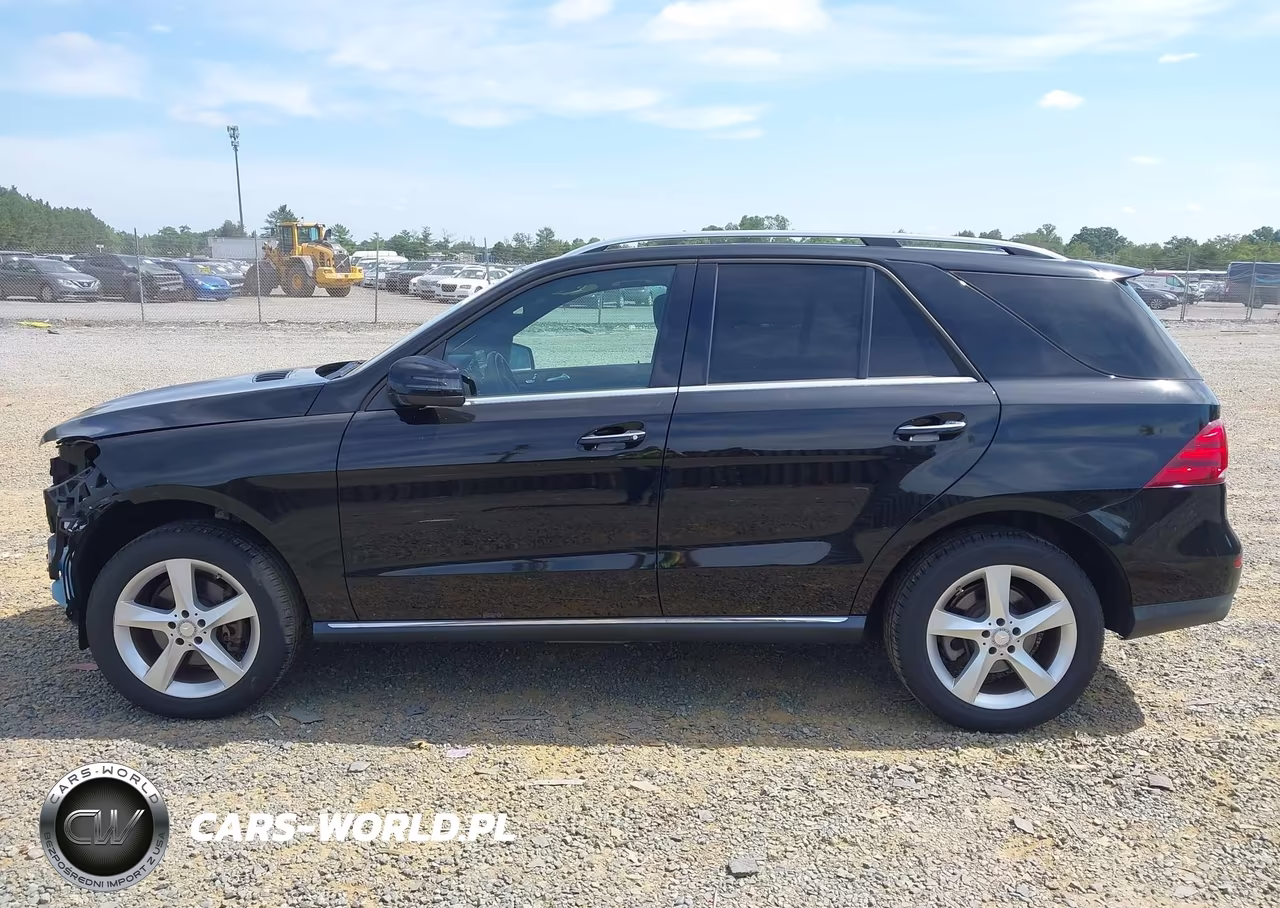 2016 Mercedes-Benz Gle 350 4Matic VIN:4JGDA5HB9GA742303 - 14
