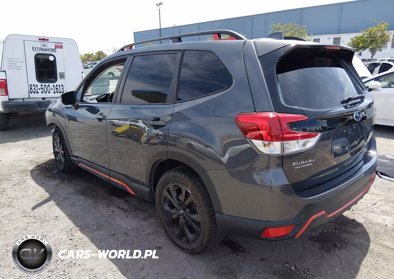 2022 Subaru Forester Sport VIN:JF2SKAJC4NH489949 - 3
