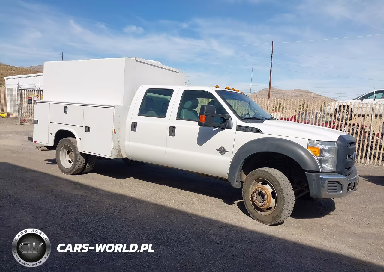 2016 Ford F-550 Chassis Xl