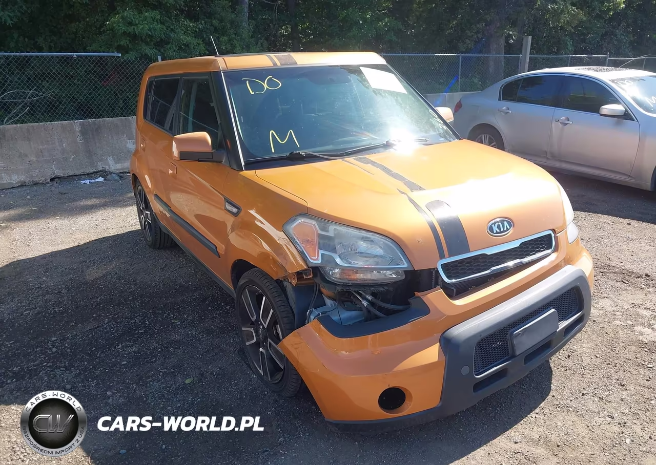 2010 Kia Soul +