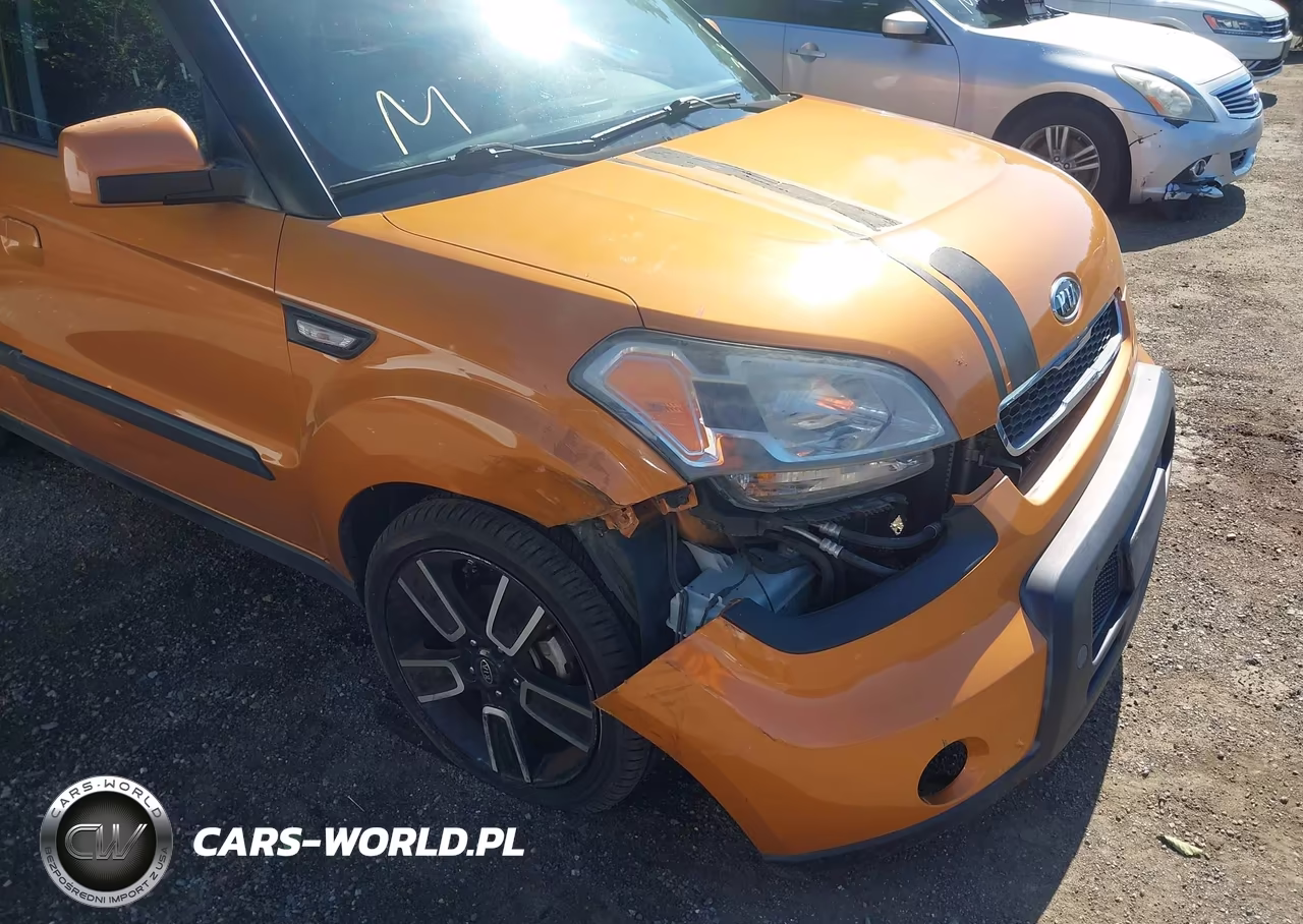 2010 Kia Soul + VIN:KNDJT2A2XA7109162 - 6