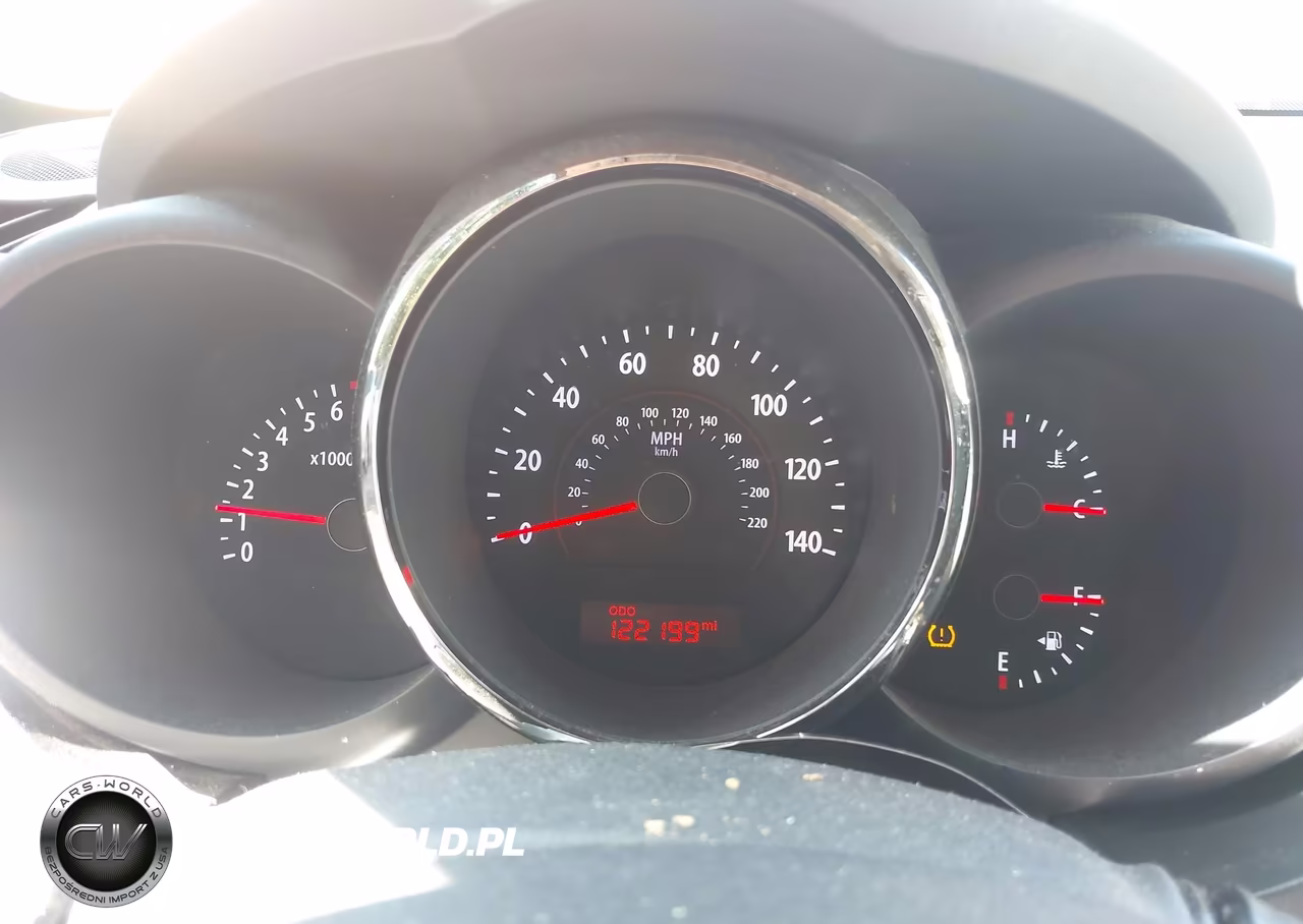 2010 Kia Soul + VIN:KNDJT2A2XA7109162 - 7