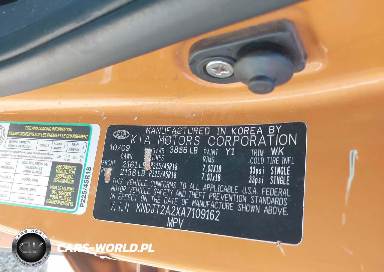 2010 Kia Soul + VIN:KNDJT2A2XA7109162 - 9