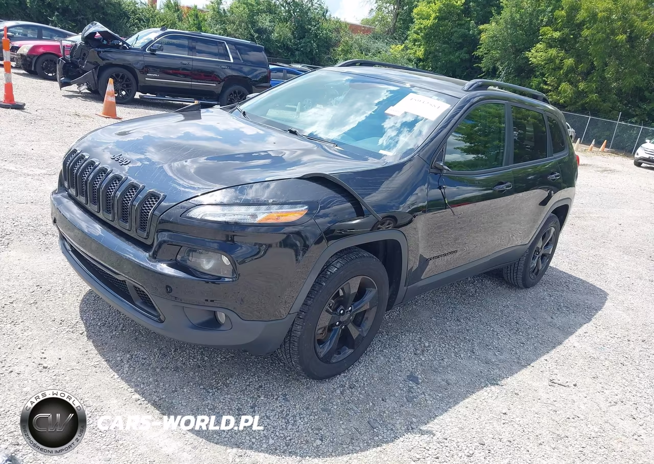 2018 Jeep Cherokee Latitude 4X4 VIN:1C4PJMCX2JD522621 - 2