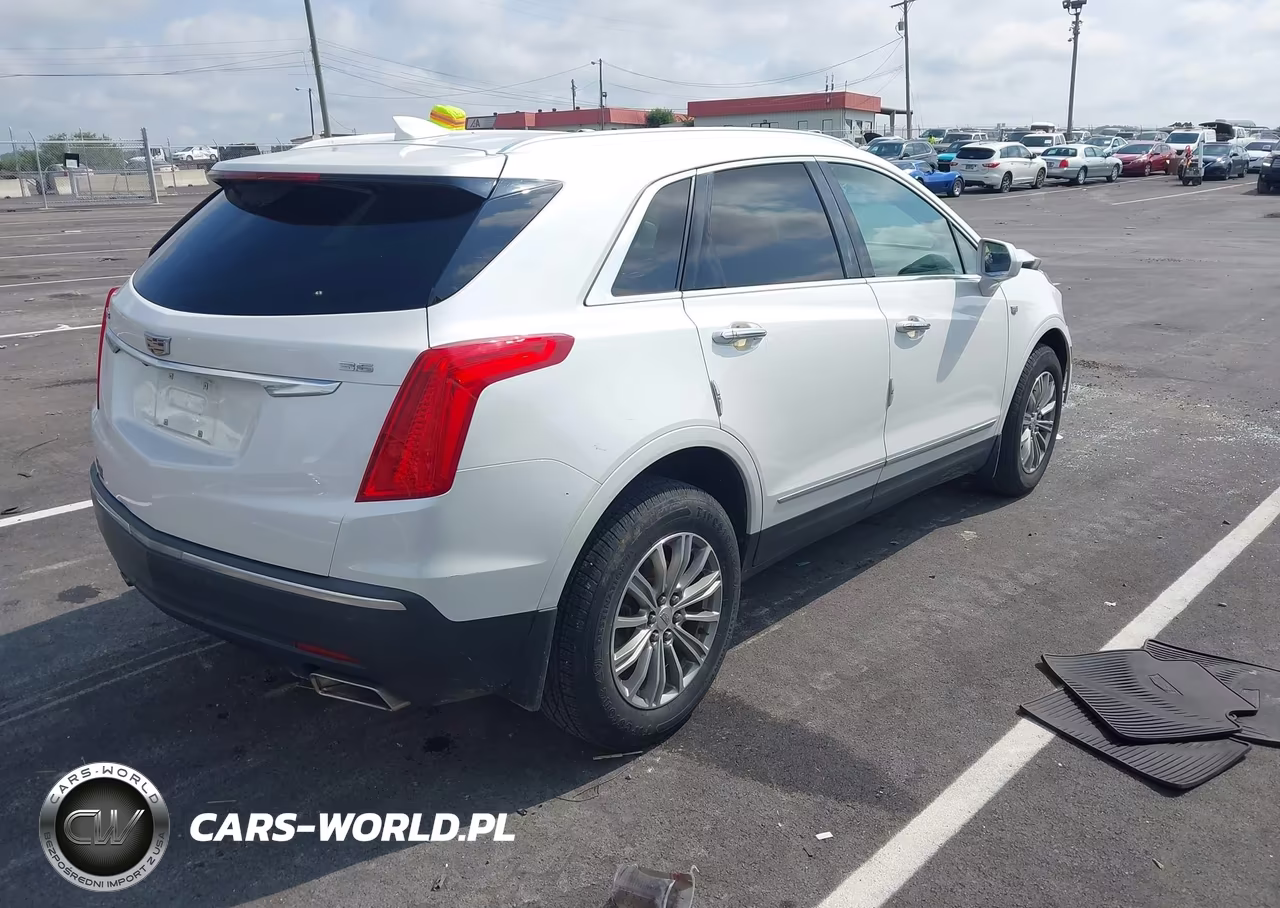 2017 Cadillac Xt5 Luxury VIN:1GYKNBRS5HZ280008 - 4