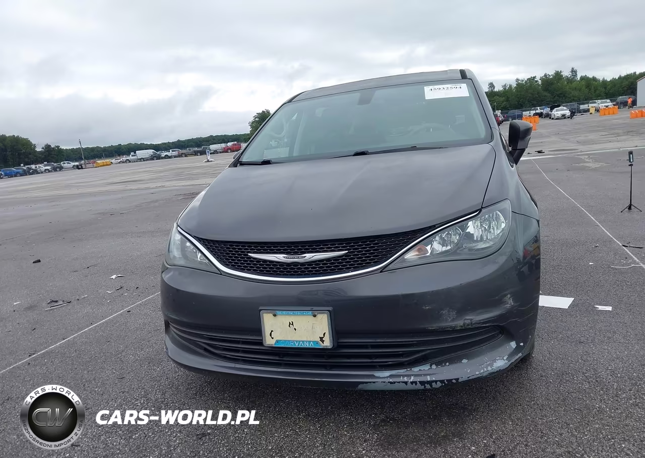 2017 Chrysler Pacifica Touring VIN:2C4RC1DG9HR531968 - 12