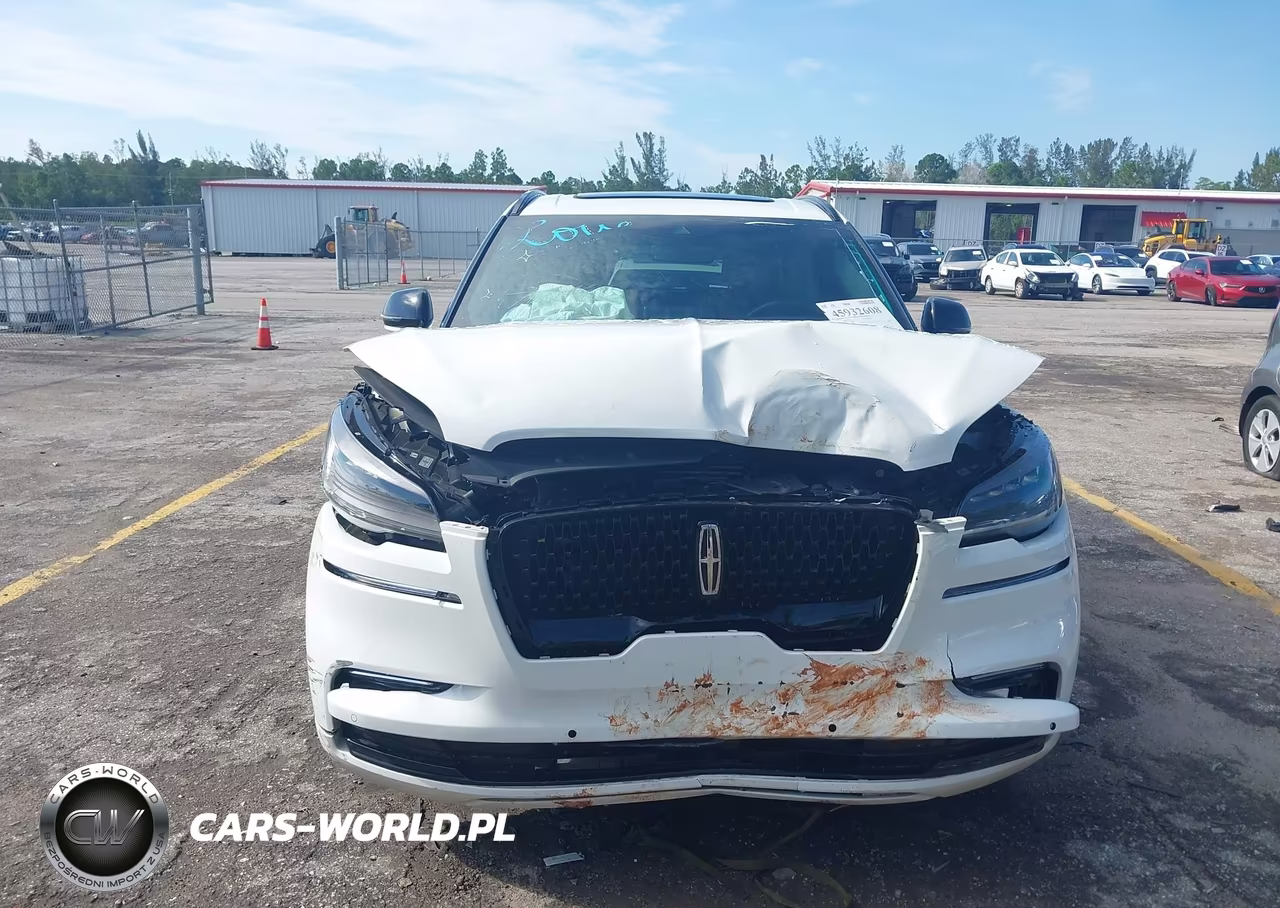 2023 Lincoln Aviator Reserve VIN:5LM5J7WC4PGL31929 - 12