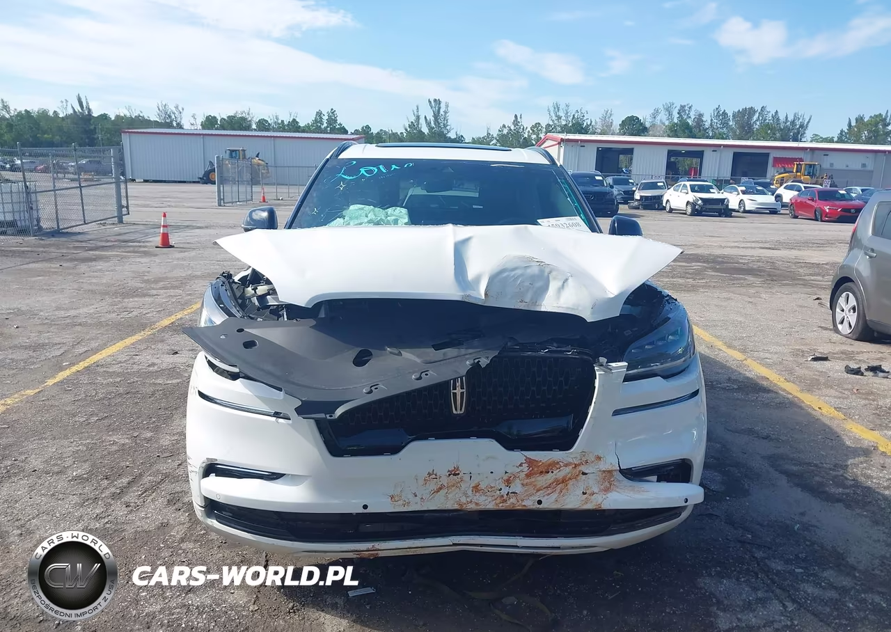 2023 Lincoln Aviator Reserve VIN:5LM5J7WC4PGL31929 - 6