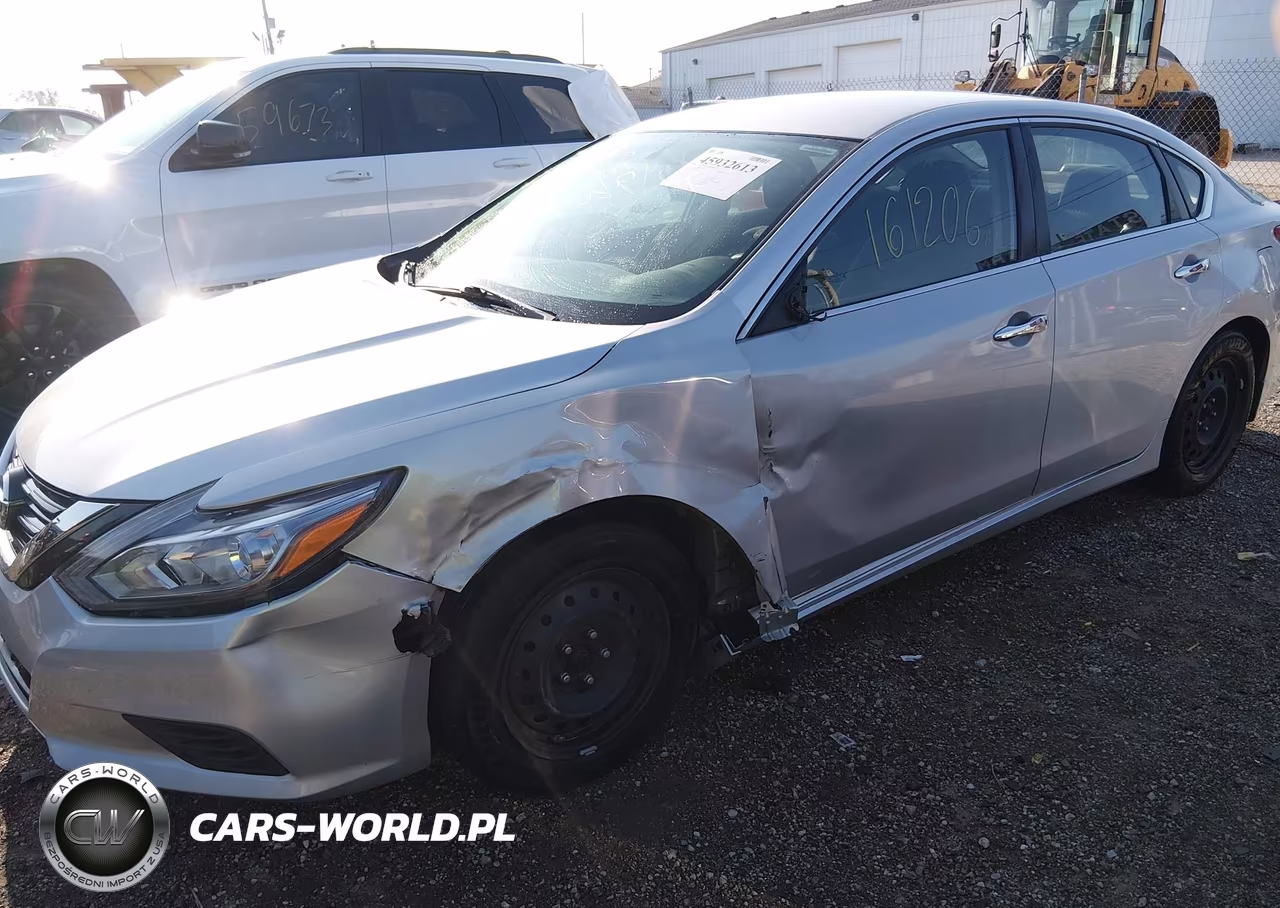 2017 Nissan Altima 2.5 S VIN:1N4AL3AP1HC224161 - 17