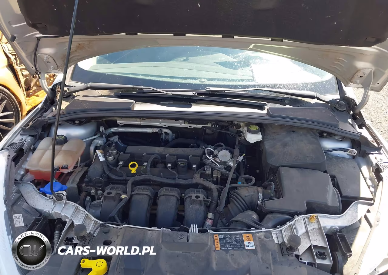 2018 Ford Focus S VIN:1FADP3E23JL277000 - 10