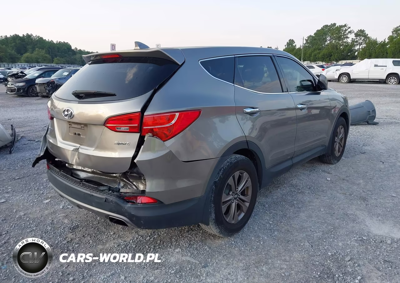 2015 Hyundai Santa Fe Sport 2.4L VIN:5XYZT3LB2FG300834 - 4
