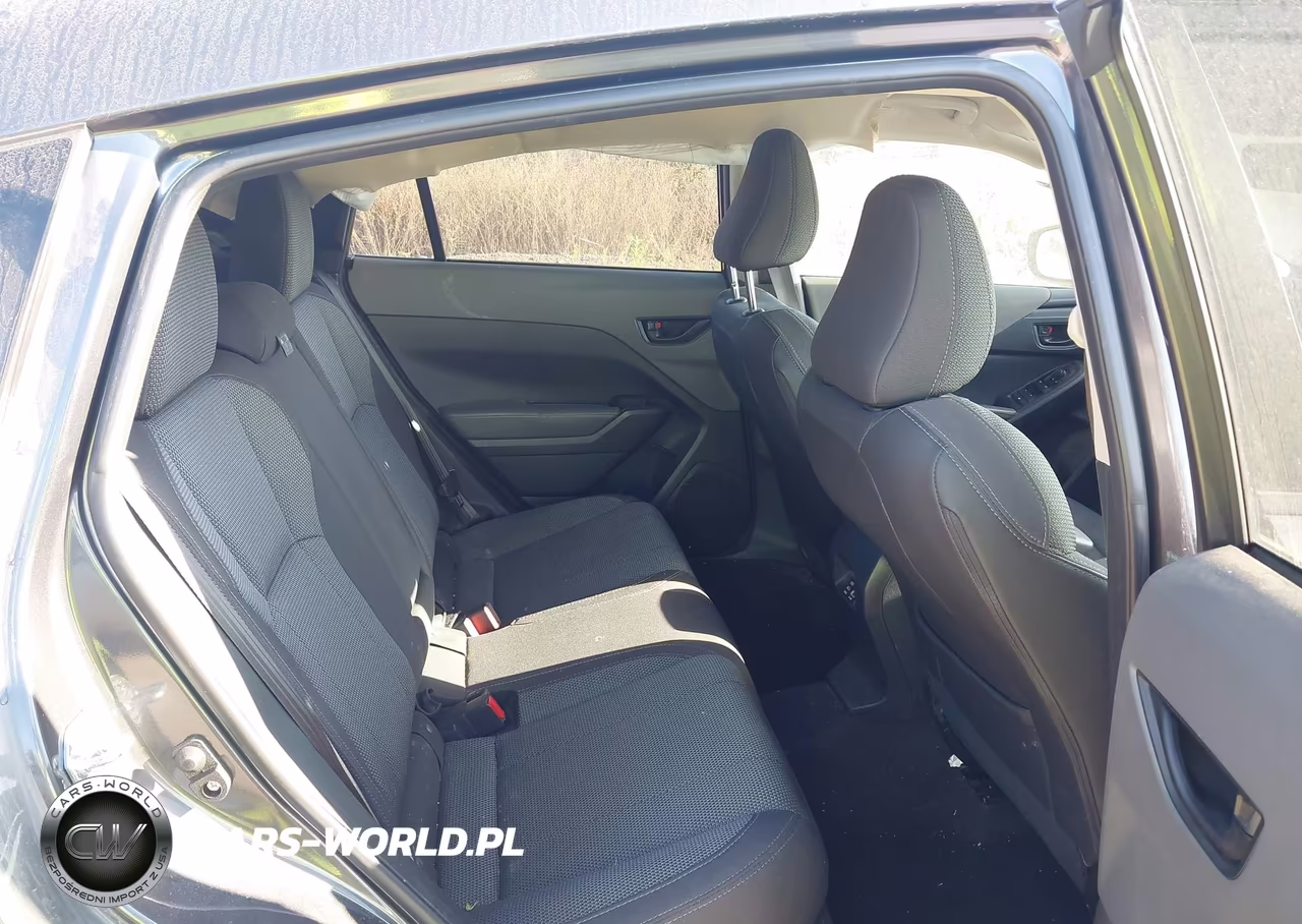 2024 Subaru Crosstrek Premium VIN:JF2GUADC6R8328584 - 8