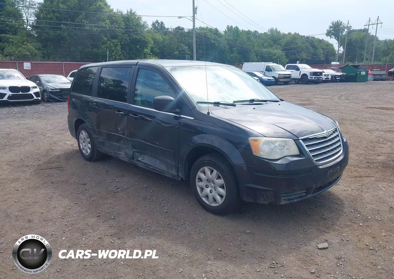 2009 Chrysler Town & Country Lx