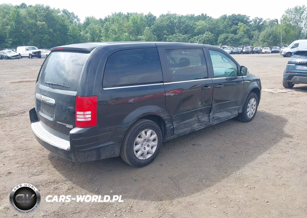 2009 Chrysler Town & Country Lx VIN:2A8HR44E89R606910 - 4
