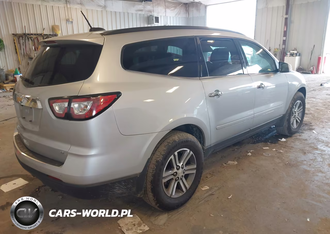 2017 Chevrolet Traverse Lt VIN:1GNKVHKD3HJ153686 - 4