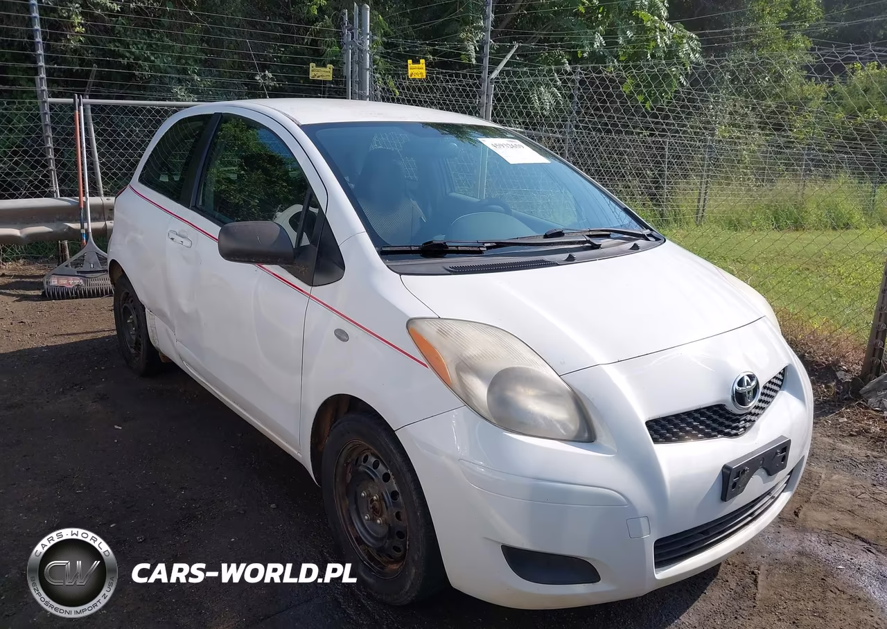 2010 Toyota Yaris – zdjęcie 1 z 11
