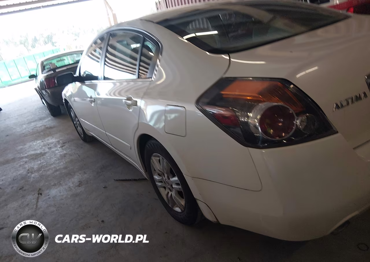 2010 Nissan Altima 2.5 S VIN:1N4AL2AP0AN475368 - 3