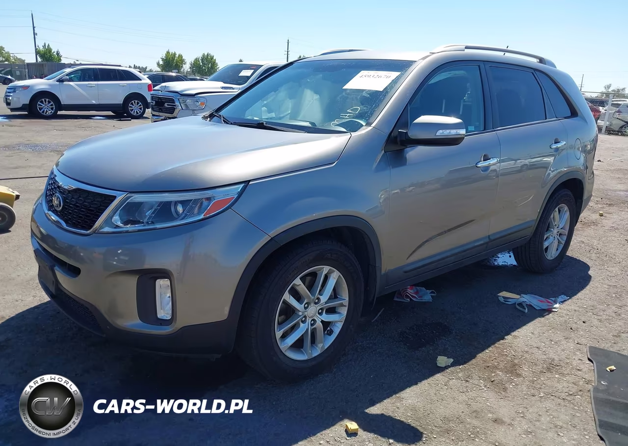 2015 Kia Sorento Lx VIN:5XYKT4A69FG645730 - 2