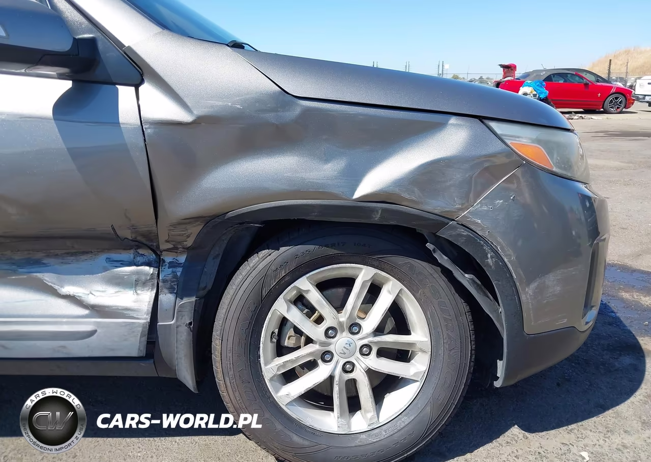 2015 Kia Sorento Lx VIN:5XYKT4A69FG645730 - 6