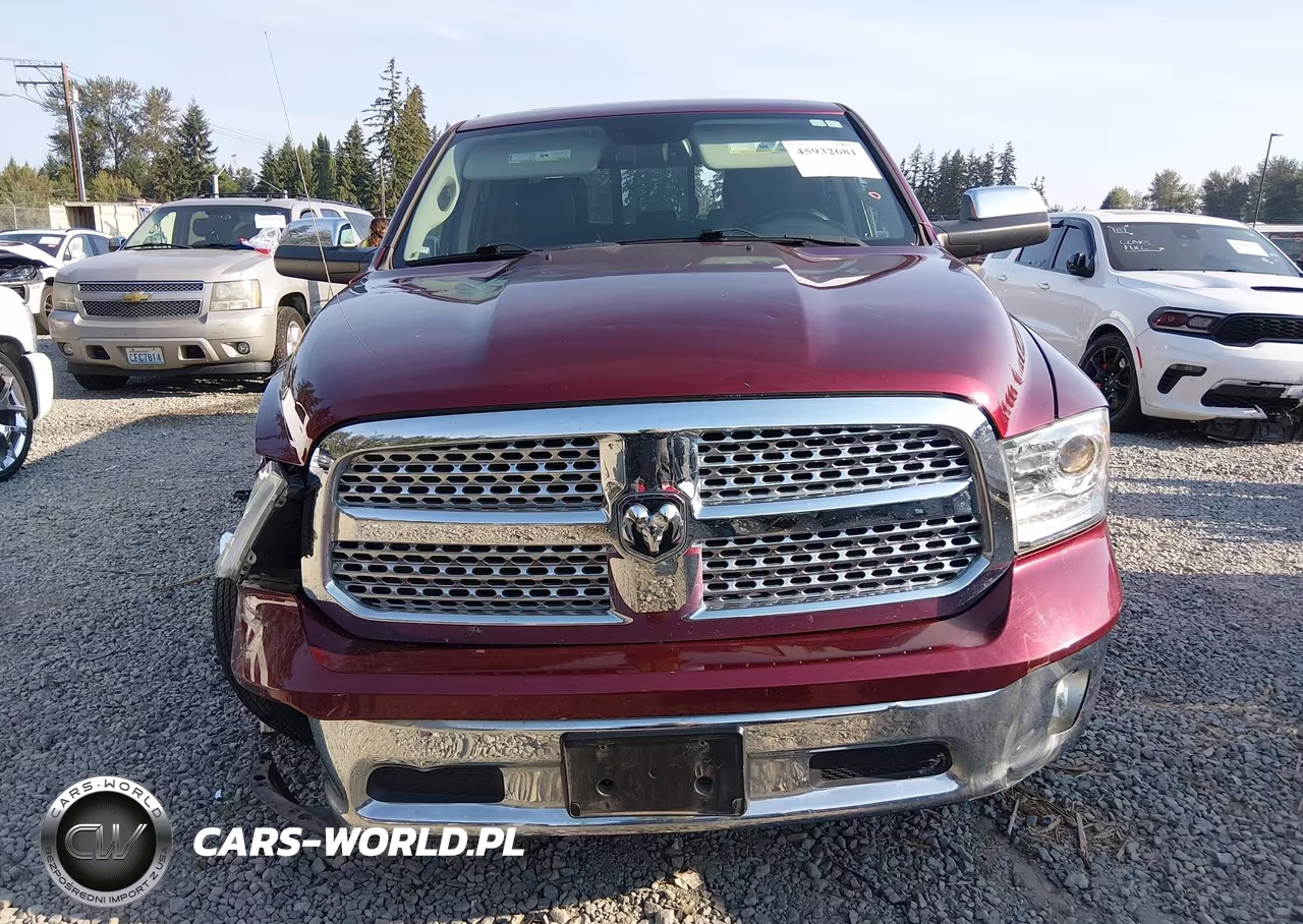 2018 Ram 1500 Laramie 4X4 6'4 Box VIN:1C6RR7VM9JS254045 - 12